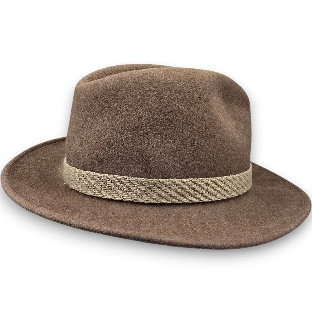 Dorfman Goodman classic wool